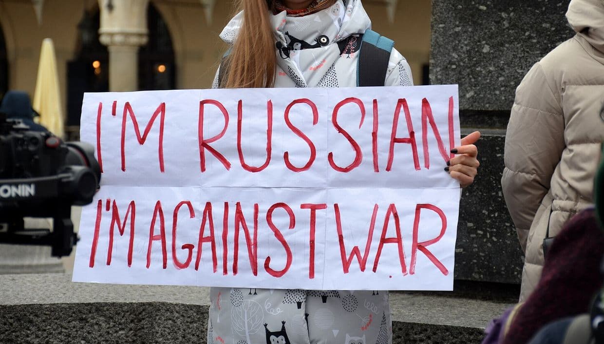 Novosti-26, the independent media outlet explaining war to Russian teenagers